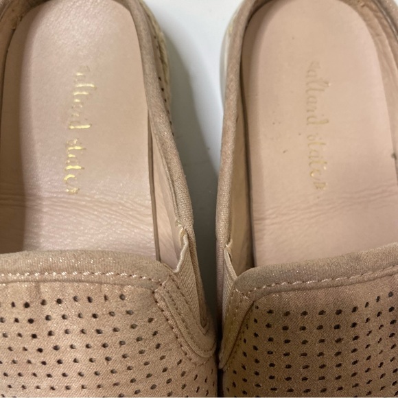 Altar’d State Perforated Espadrille Mule Slides Flat Beige 7.5 - Picture 4 of 7